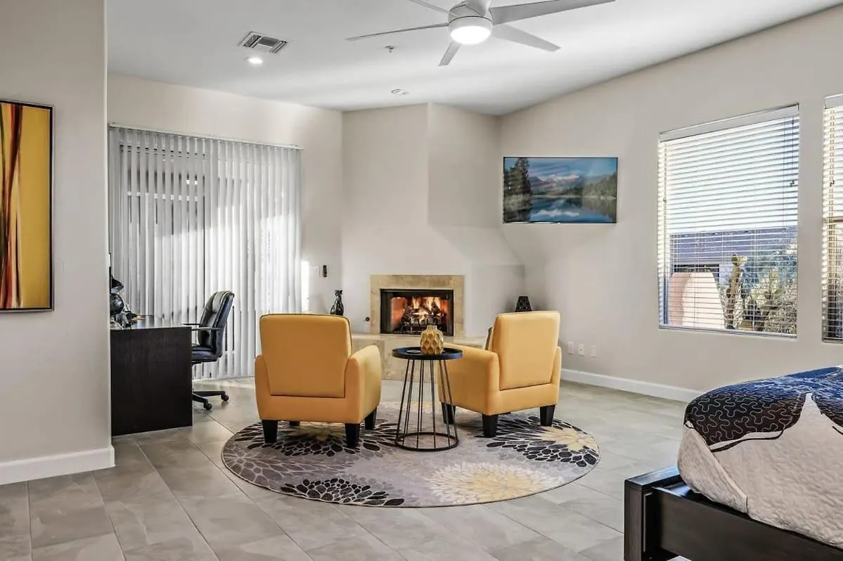 Serenity Peaks- Gorgeous Pet Friendly Villa In Scottsdale With Pool, Spa, And Bikes Сasa de vacaciones